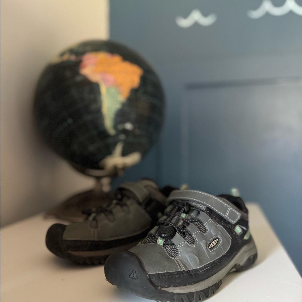 Keen Kids Gray and Black Boots